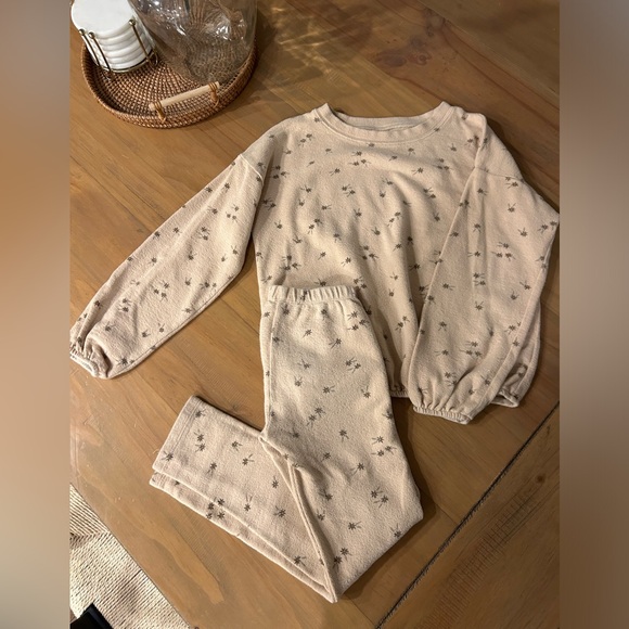 Rylee + Cru Other - Rylee + Cru Tan Starry Sponge Set